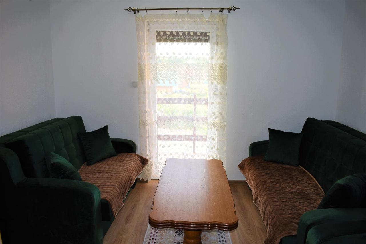 Apartmani Mitrovic Žabljak 外观 照片
